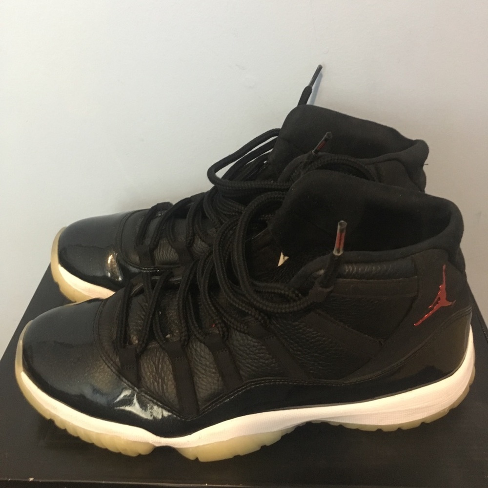 Air Jordan 11